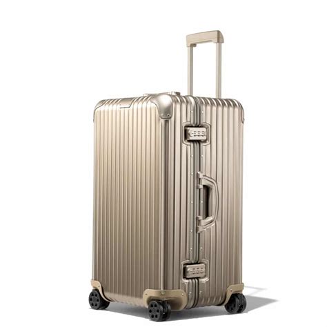 rimowa luggage review